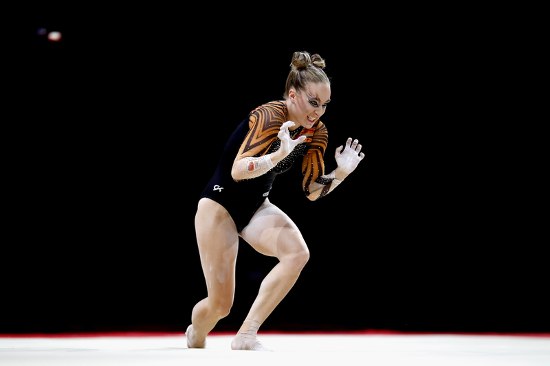 Illustration for article titled Dutch Gymnast Goes Full-Blown Cat At The European Championships